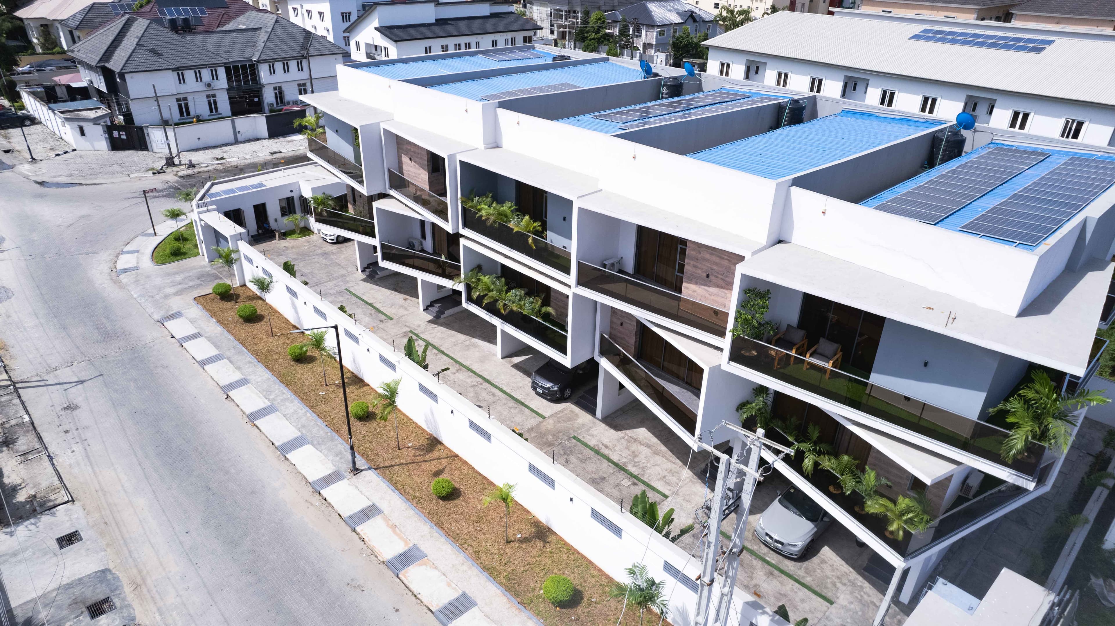 STRONGMAS RESIDENCE